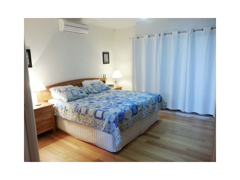 25 ADRIANA PARADE, Jurien Bay WA 6516