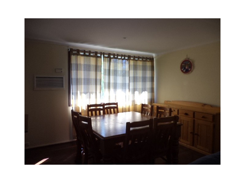 4 WHITFIELD ROAD, Jurien Bay WA 6516