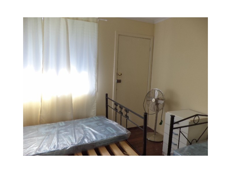 4 WHITFIELD ROAD, Jurien Bay WA 6516