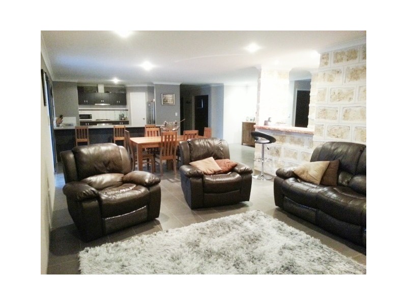 12 DRYANDRA BOULEVARD, Jurien Bay WA 6516