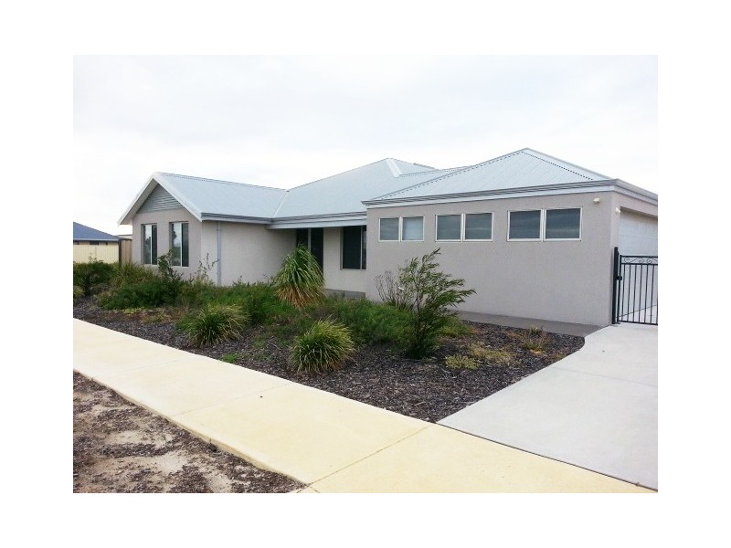 12 DRYANDRA BOULEVARD, Jurien Bay WA 6516