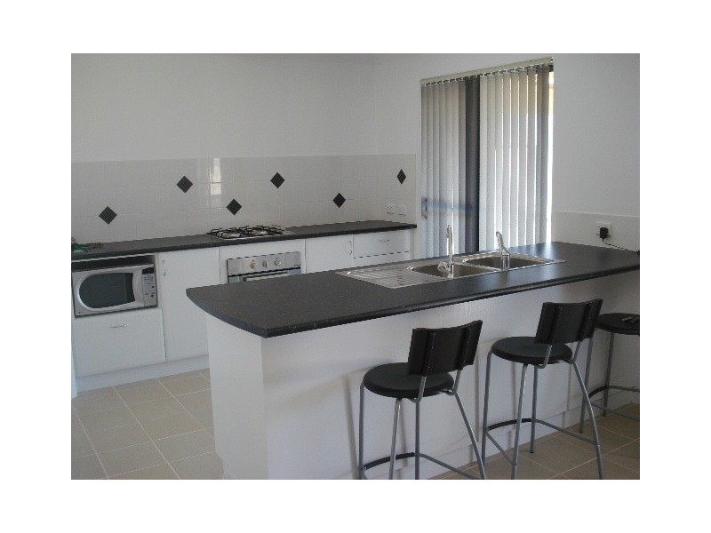 16 DRYANDRA BOULEVARD, Jurien Bay WA 6516