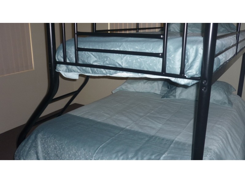 16 DRYANDRA BOULEVARD, Jurien Bay WA 6516