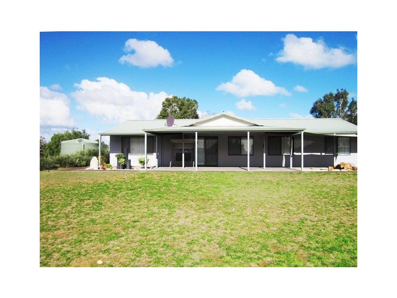 205 CAMBEWARRA DRIVE, Jurien Bay WA 6516