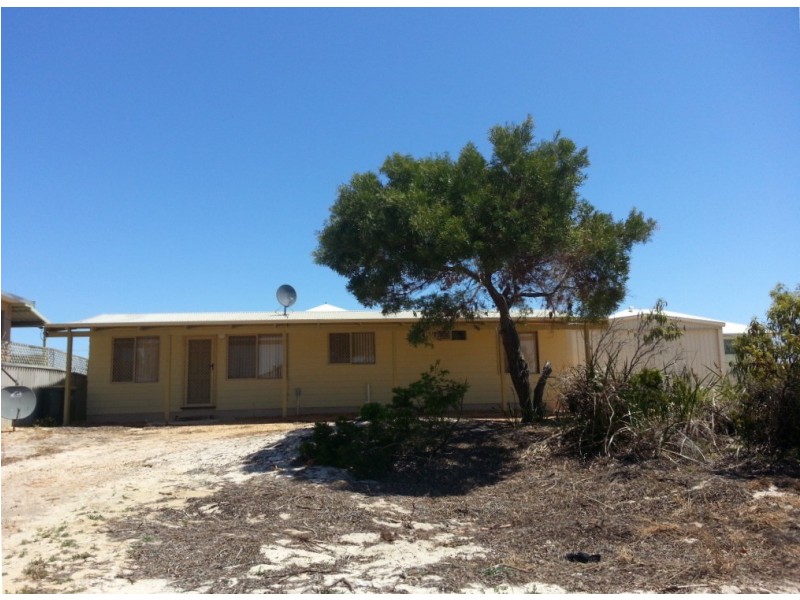 7 AGONIS STREET, Leeman WA 6514