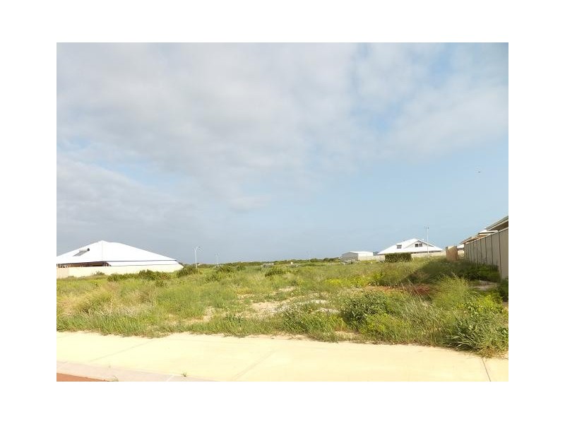 24 (Lot 770) Middleton Boulevard, Jurien Bay WA 6516