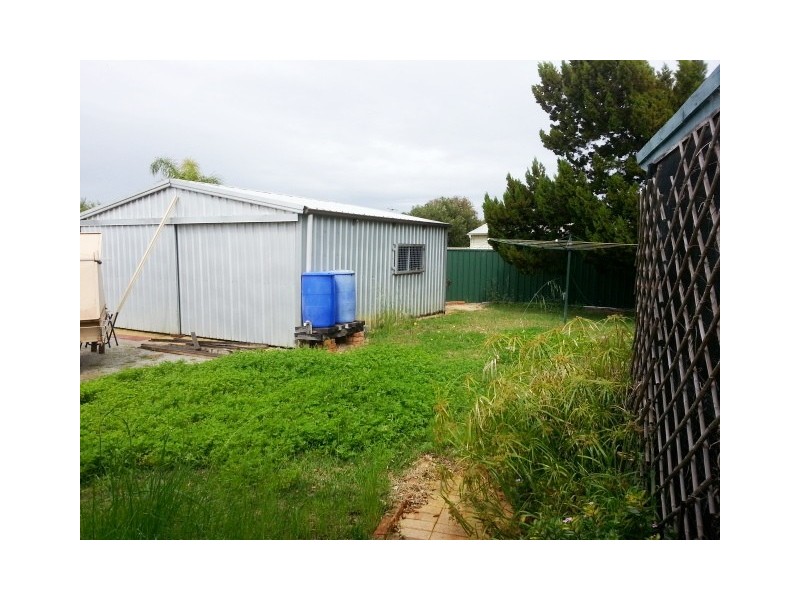50 NAIRN STREET, Leeman WA 6514
