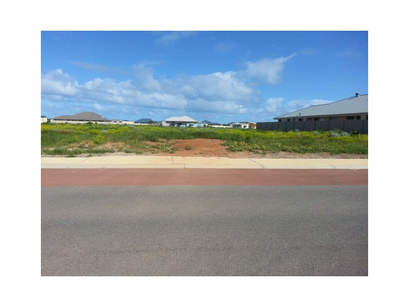 8 (LOT 552) MEELUP DRIVE, Jurien Bay WA 6516
