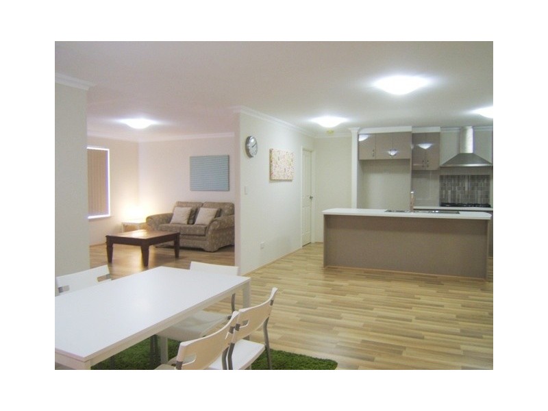 17 PARAKEET BEND, Jurien Bay WA 6516