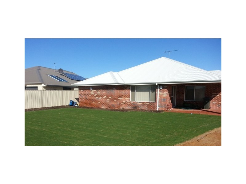 17 PARAKEET BEND, Jurien Bay WA 6516