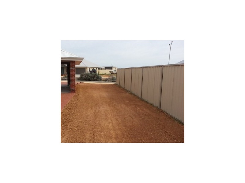 17 PARAKEET BEND, Jurien Bay WA 6516