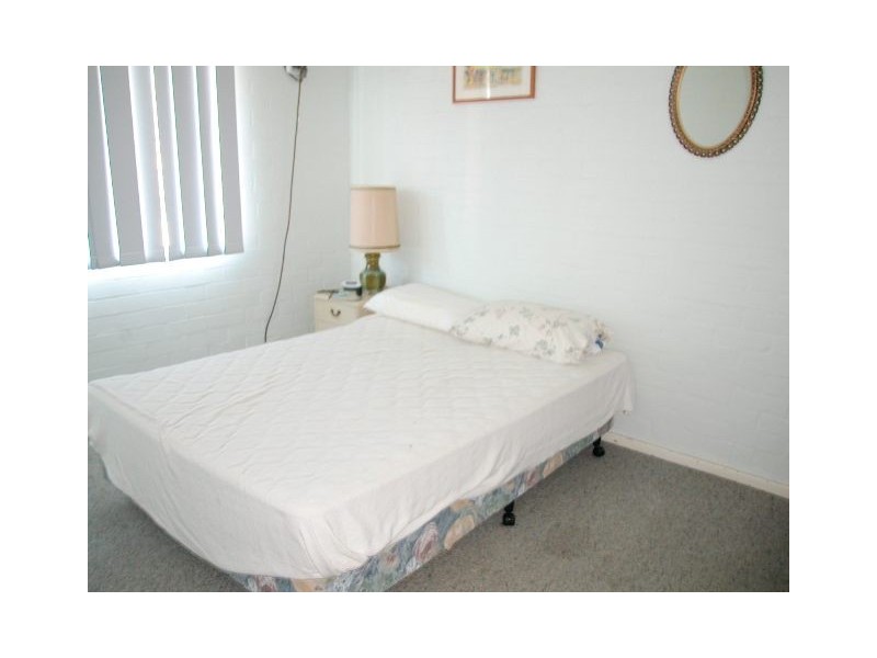 11 BLUEWATER DRIVE, Jurien Bay WA 6516