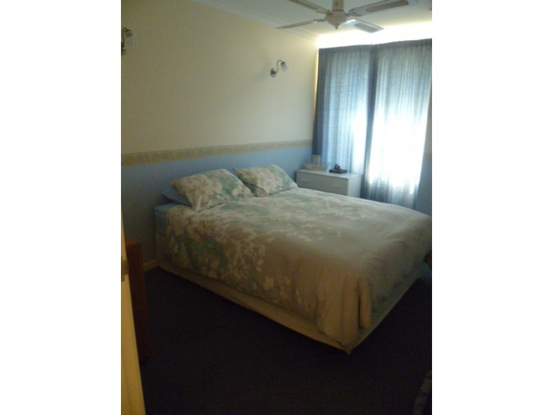 18 Heales Way, Green Head WA 6514