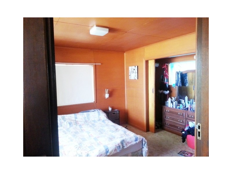 24 PADBURY STREET, Jurien Bay WA 6516