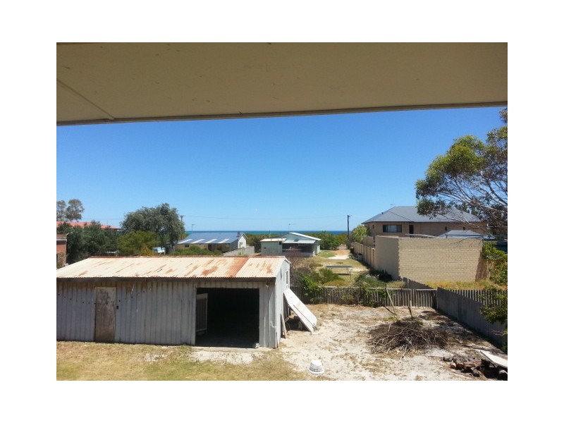 24 PADBURY STREET, Jurien Bay WA 6516