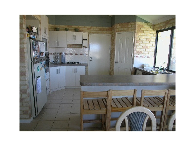 73 LESUEUR DRIVE, Jurien Bay WA 6516