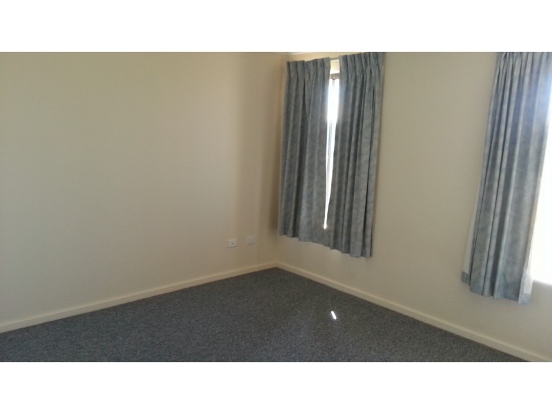 73 LESUEUR DRIVE, Jurien Bay WA 6516