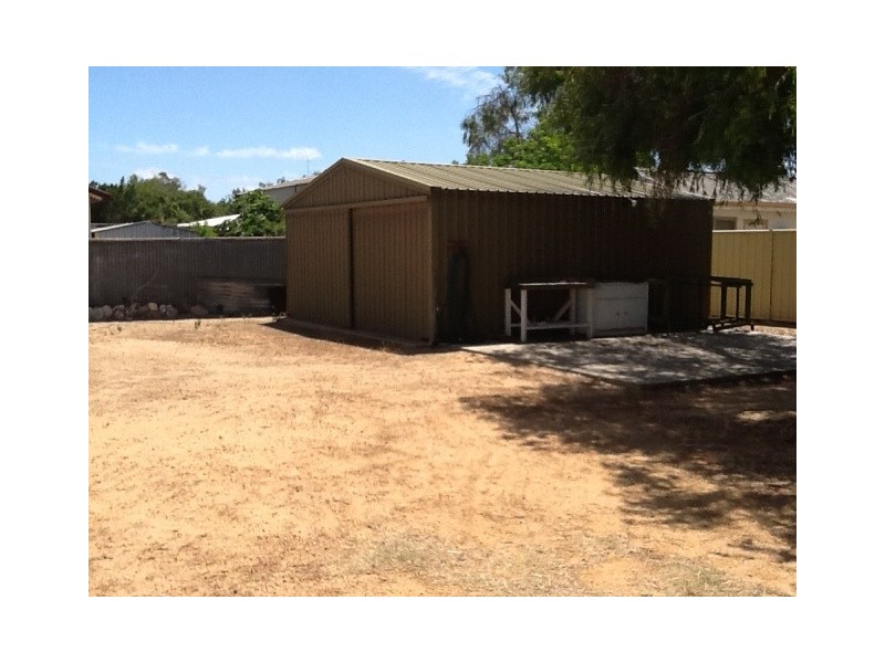 14 WHITFIELD ROAD, Jurien Bay WA 6516