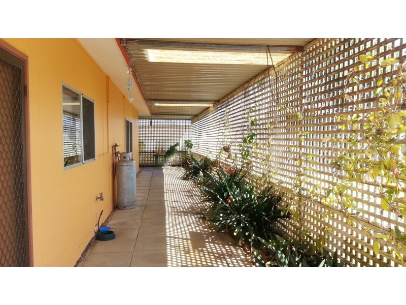 3 SHINGLE AVENUE, Jurien Bay WA 6516