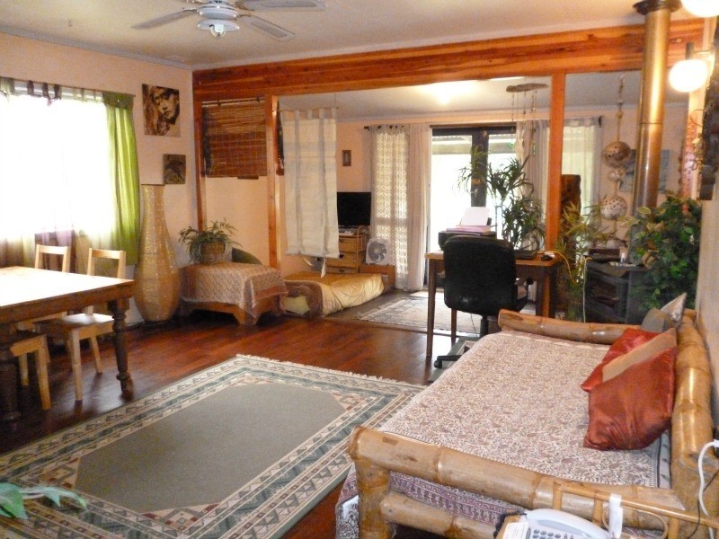 27 SANDLAND STREET, Jurien Bay WA 6516