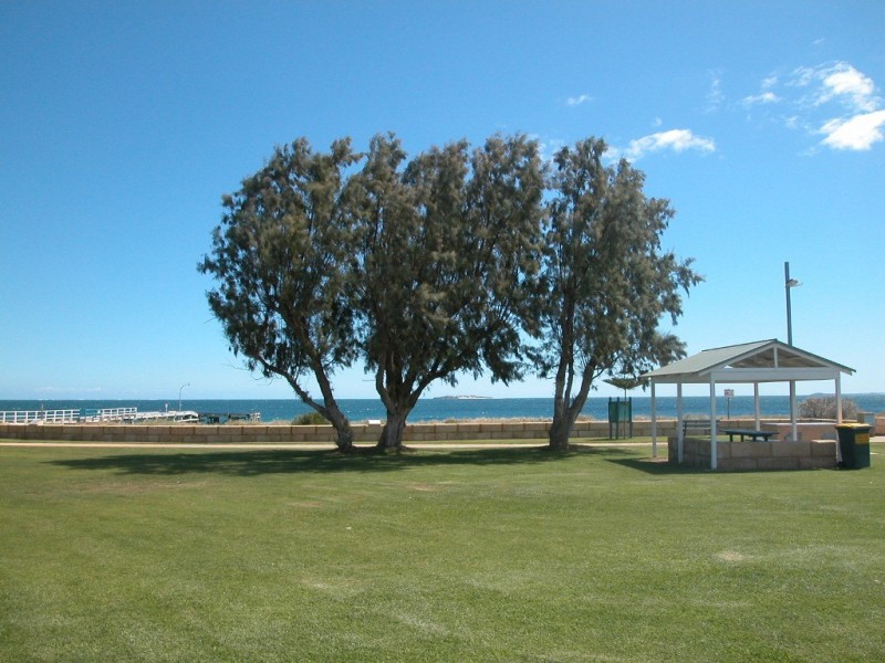 11 (U56) HEATON STREET, Jurien Bay WA 6516