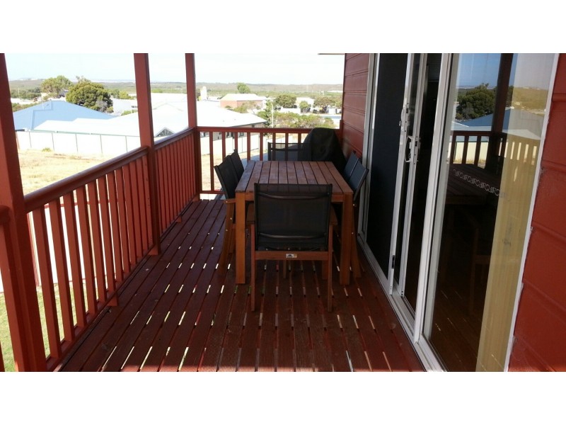 9 ACACIA COURT, Jurien Bay WA 6516