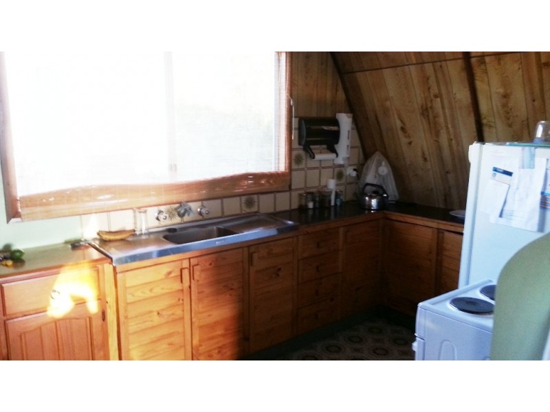 9 MALAGA COURT, Cervantes WA 6511