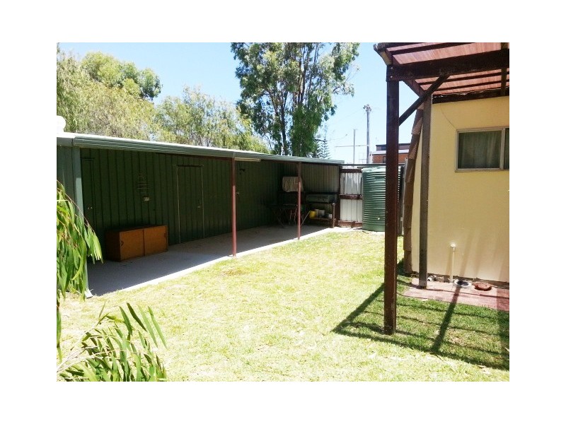 9 MALAGA COURT, Cervantes WA 6511