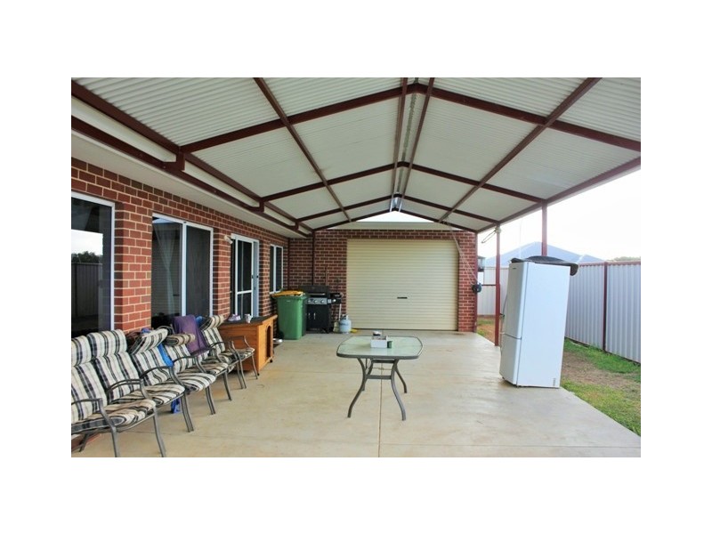 6 MIAMI WAY, Jurien Bay WA 6516