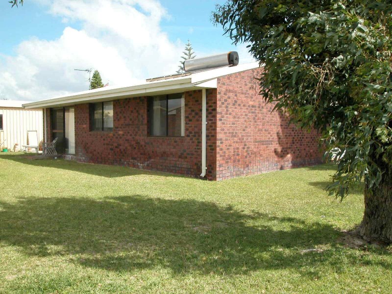 2 (U4) CASUARINA CRESCENT, Jurien Bay WA 6516