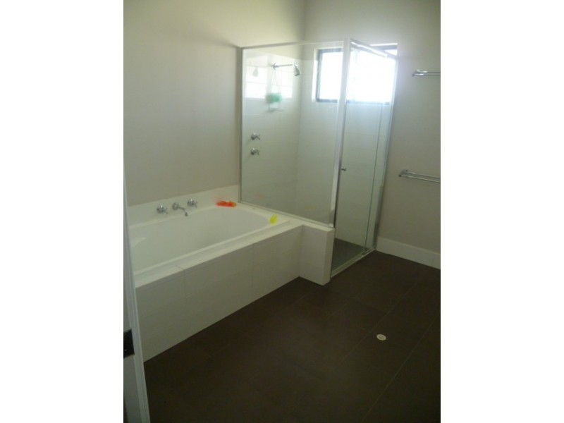 13 Pethick Loop, Green Head WA 6514