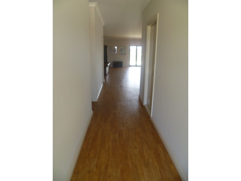 13 Pethick Loop, Green Head WA 6514