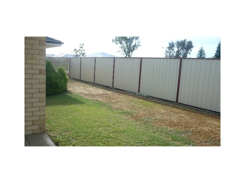 8 SHEOAK GROVE, Jurien Bay WA 6516