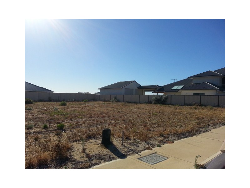 23 (LOT 679) ADRIANA PARADE, Jurien Bay WA 6516