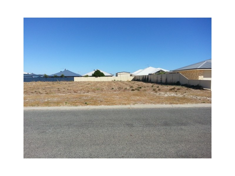 71 LESUEUR DRIVE, Jurien Bay WA 6516