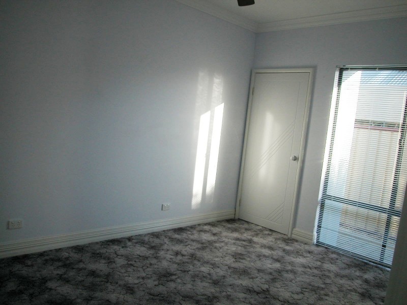 4 PROTON PLACE, Jurien Bay WA 6516