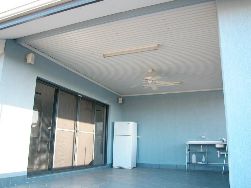 4 PROTON PLACE, Jurien Bay WA 6516