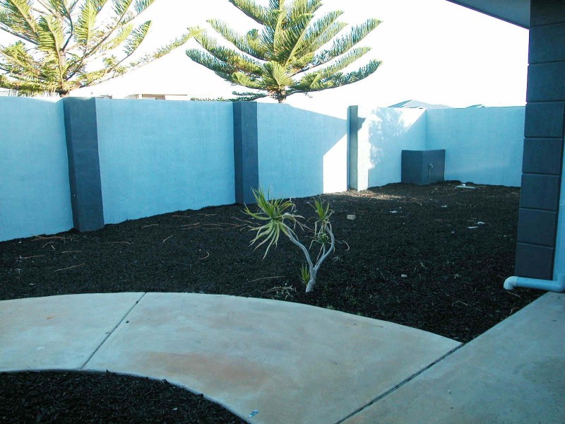 4 PROTON PLACE, Jurien Bay WA 6516