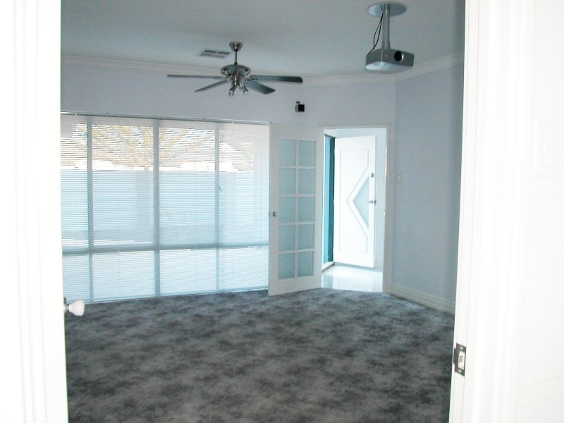 4 PROTON PLACE, Jurien Bay WA 6516