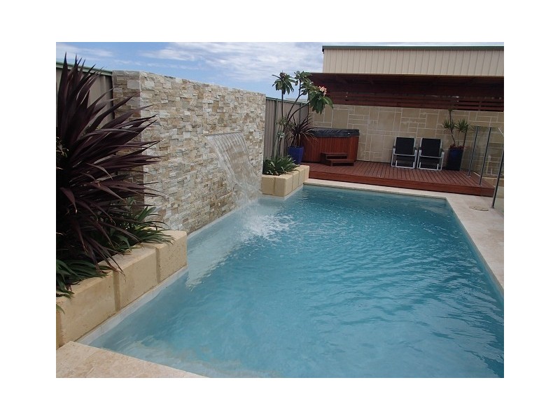 16 BETTONG AVENUE, Jurien Bay WA 6516