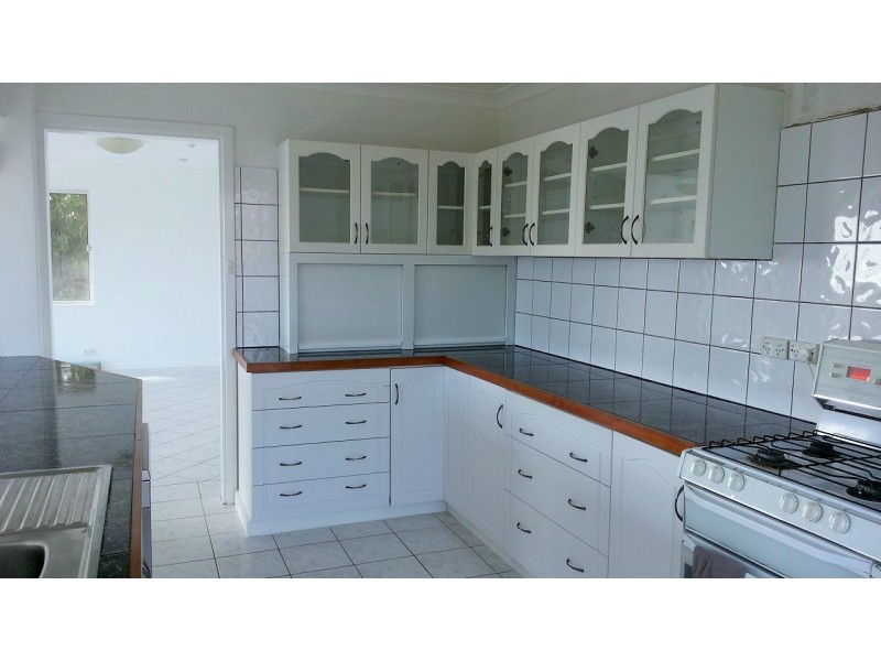 3 DALTON STREET, Jurien Bay WA 6516