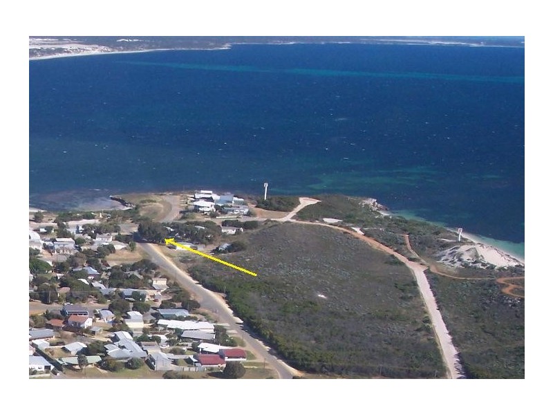 3 Bryant St, Green Head WA 6514