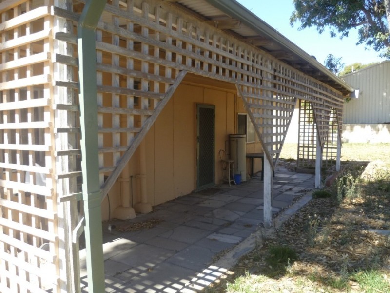 3 Bryant St, Green Head WA 6514