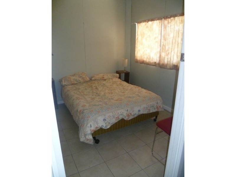 3 Bryant St, Green Head WA 6514