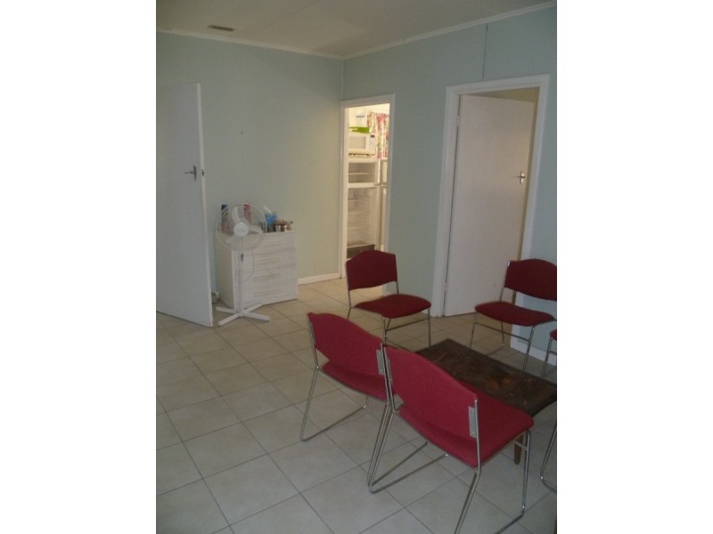 3 Bryant St, Green Head WA 6514