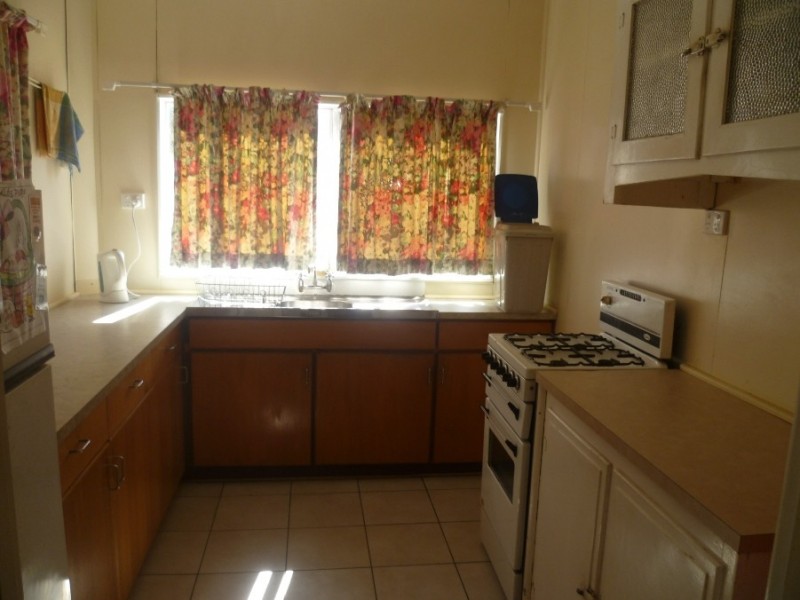 3 Bryant St, Green Head WA 6514