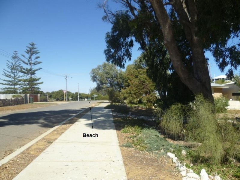 3 Bryant St, Green Head WA 6514