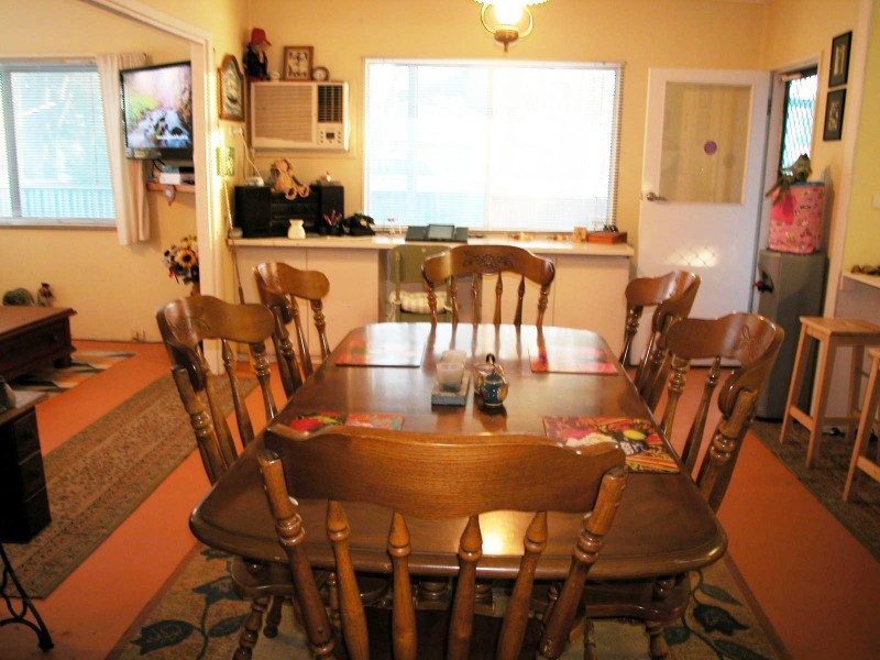 9 SPENCER STREET, Leeman WA 6514