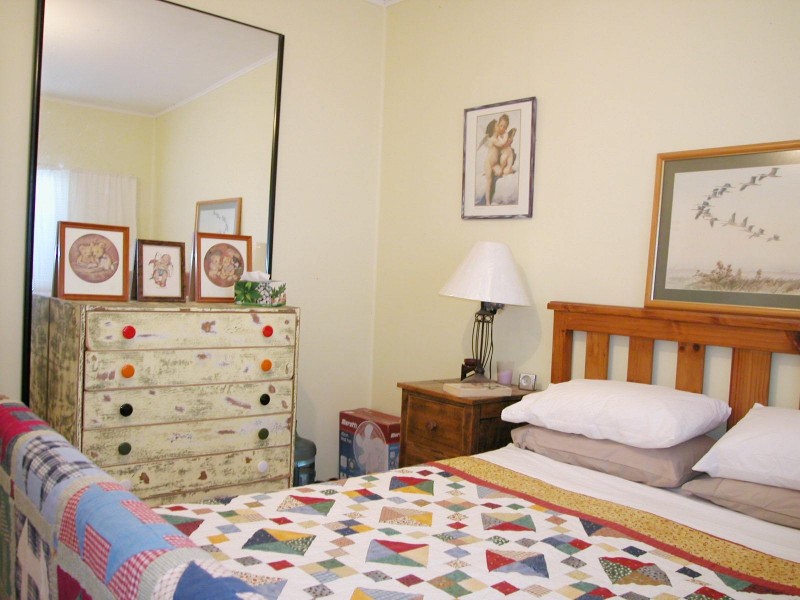 9 SPENCER STREET, Leeman WA 6514