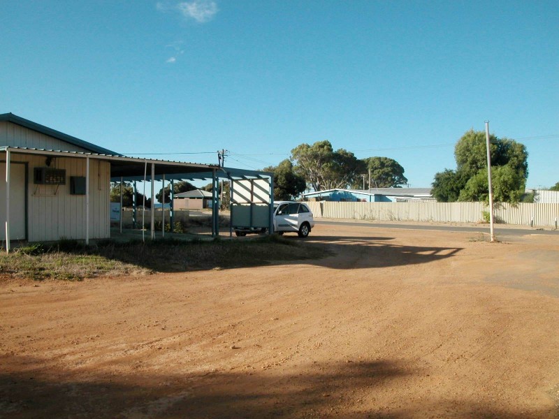 4 SPENCER STREET, Leeman WA 6514